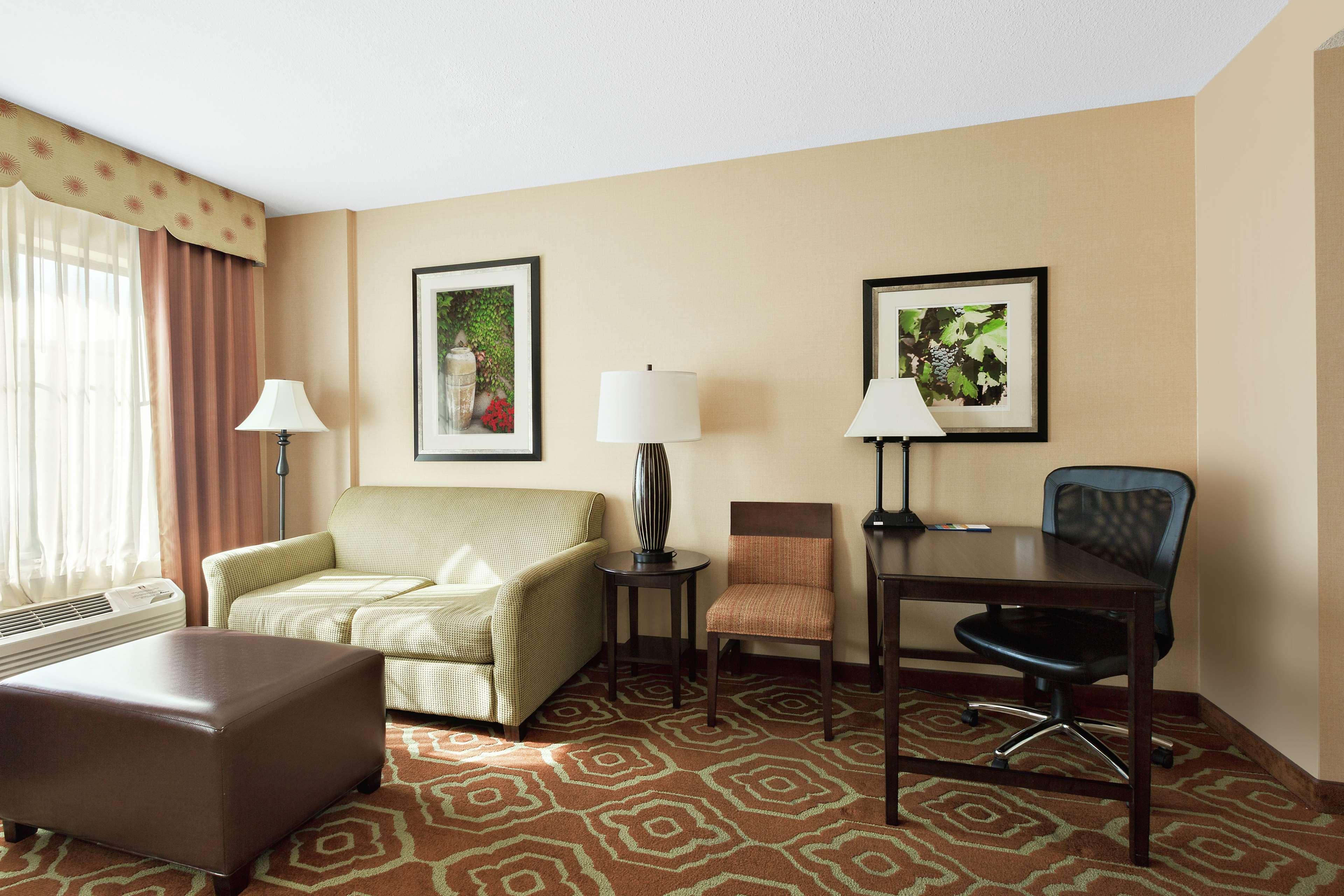 Hampton Inn & Suites San Luis Obispo Exterior photo