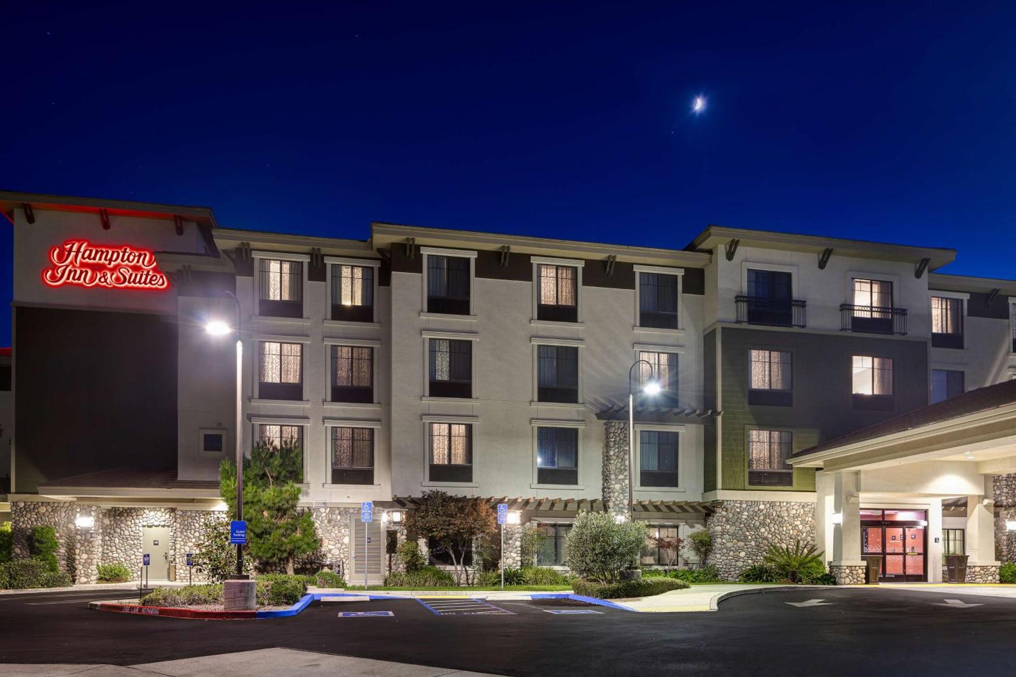 Hampton Inn & Suites San Luis Obispo Exterior photo